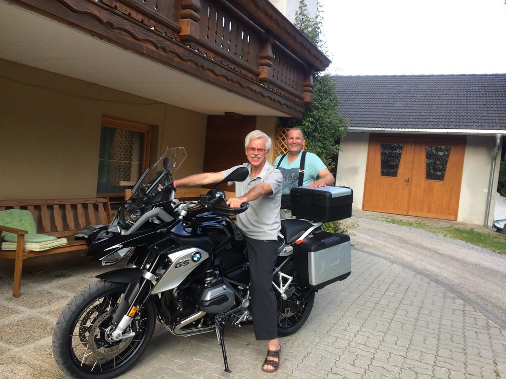Hotel Garni Haus Anita Liesing Eksteriør billede